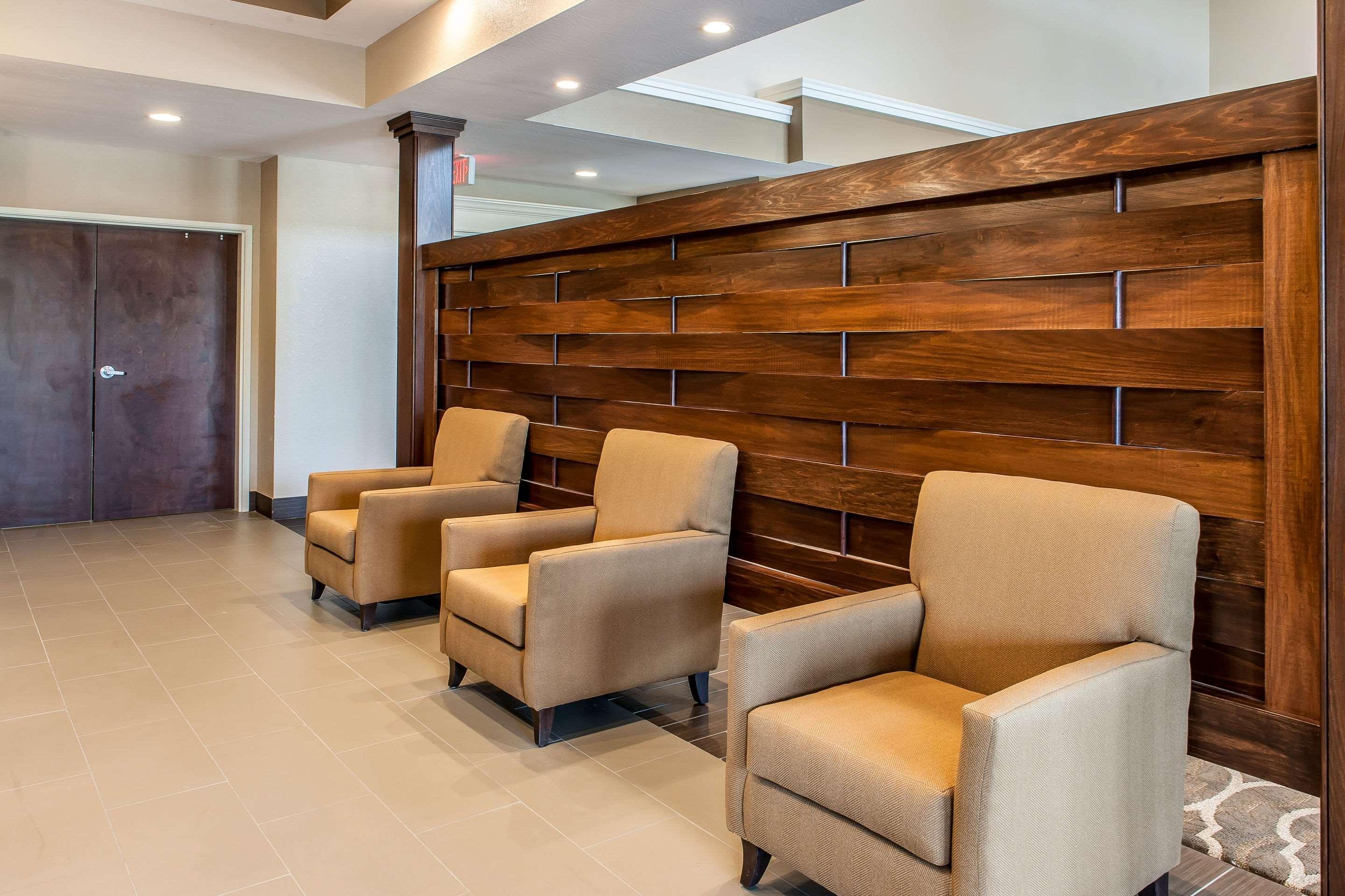 Comfort Suites Rensselaer Near Fair Oaks Buitenkant foto