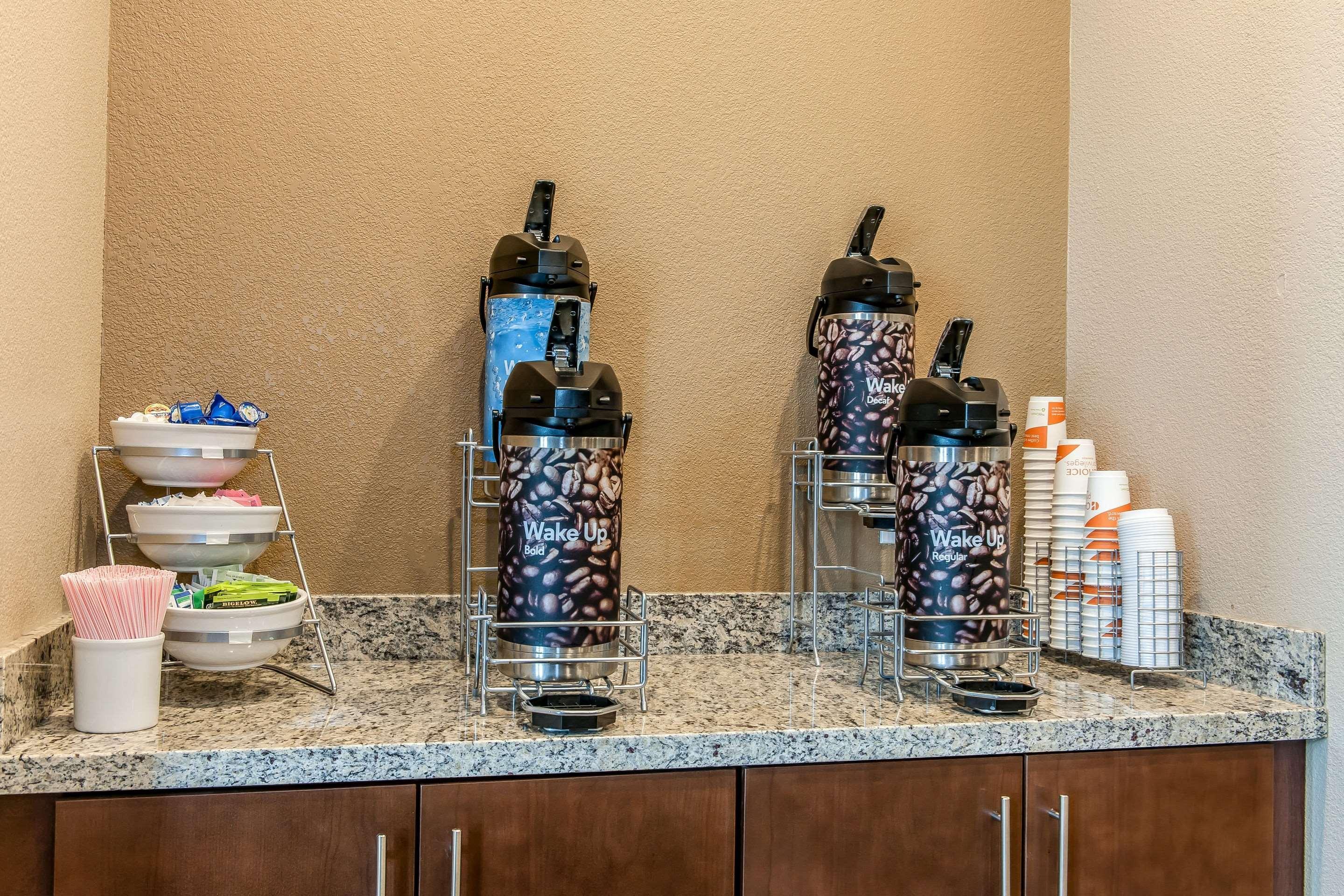 Comfort Suites Rensselaer Near Fair Oaks Buitenkant foto